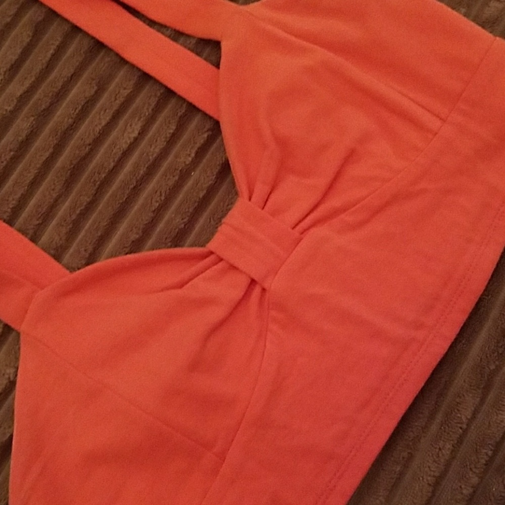 Crop top - Picture 3 of 3